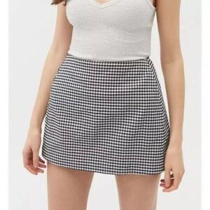 Urban Outfitters Black & White Gingham Mini Skirt Size M Cute Y2K
